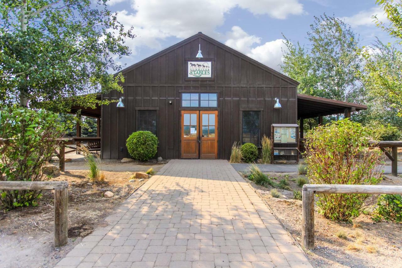 Circle 4 Ranch 25 | Discover サンリヴァー エクステリア 写真