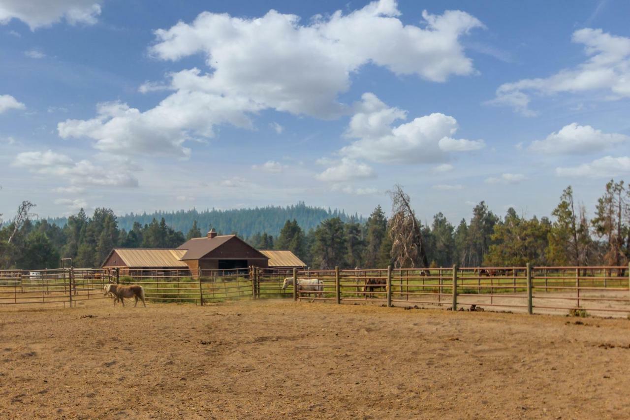 Circle 4 Ranch 25 | Discover サンリヴァー エクステリア 写真